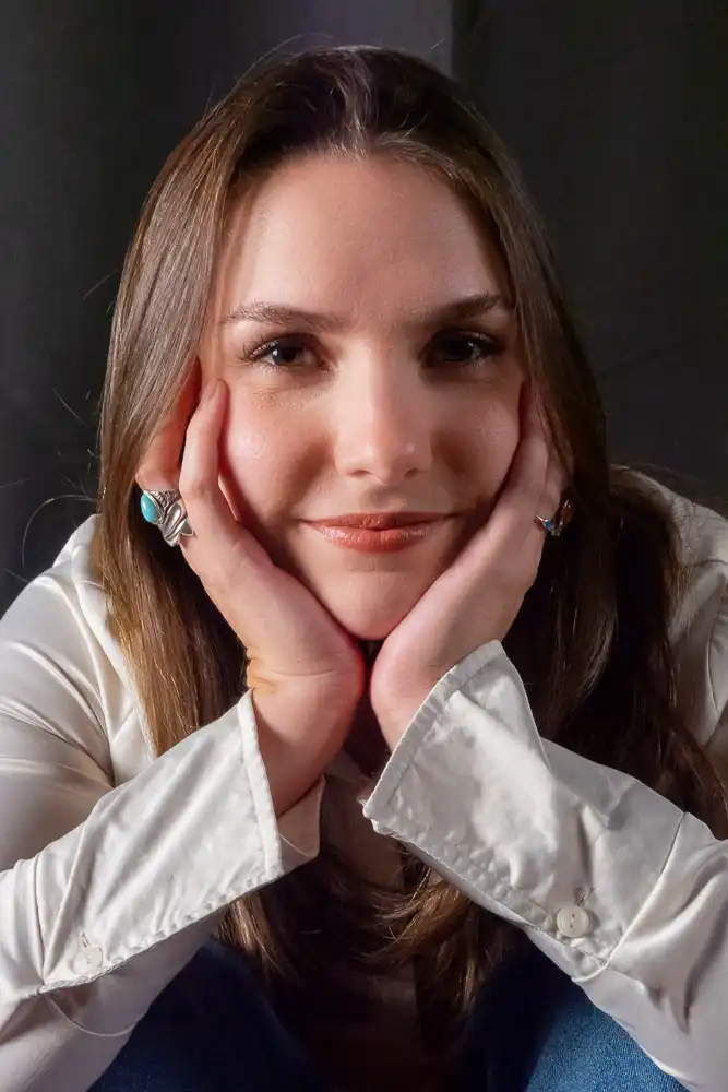Abbi Berry chin leaning on hands